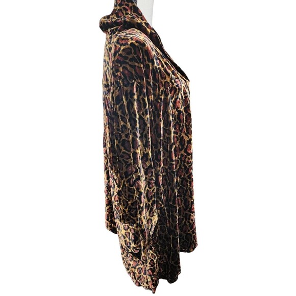 B. Hadikusumo Silk Blend Leopard Velvet Top MOP Buttons One Size Pockets Vintage - Picture 4 of 9